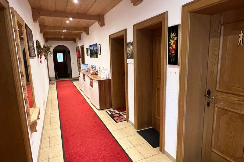 Hallway on the ground floor in Haus Fernblick in Tyrol
