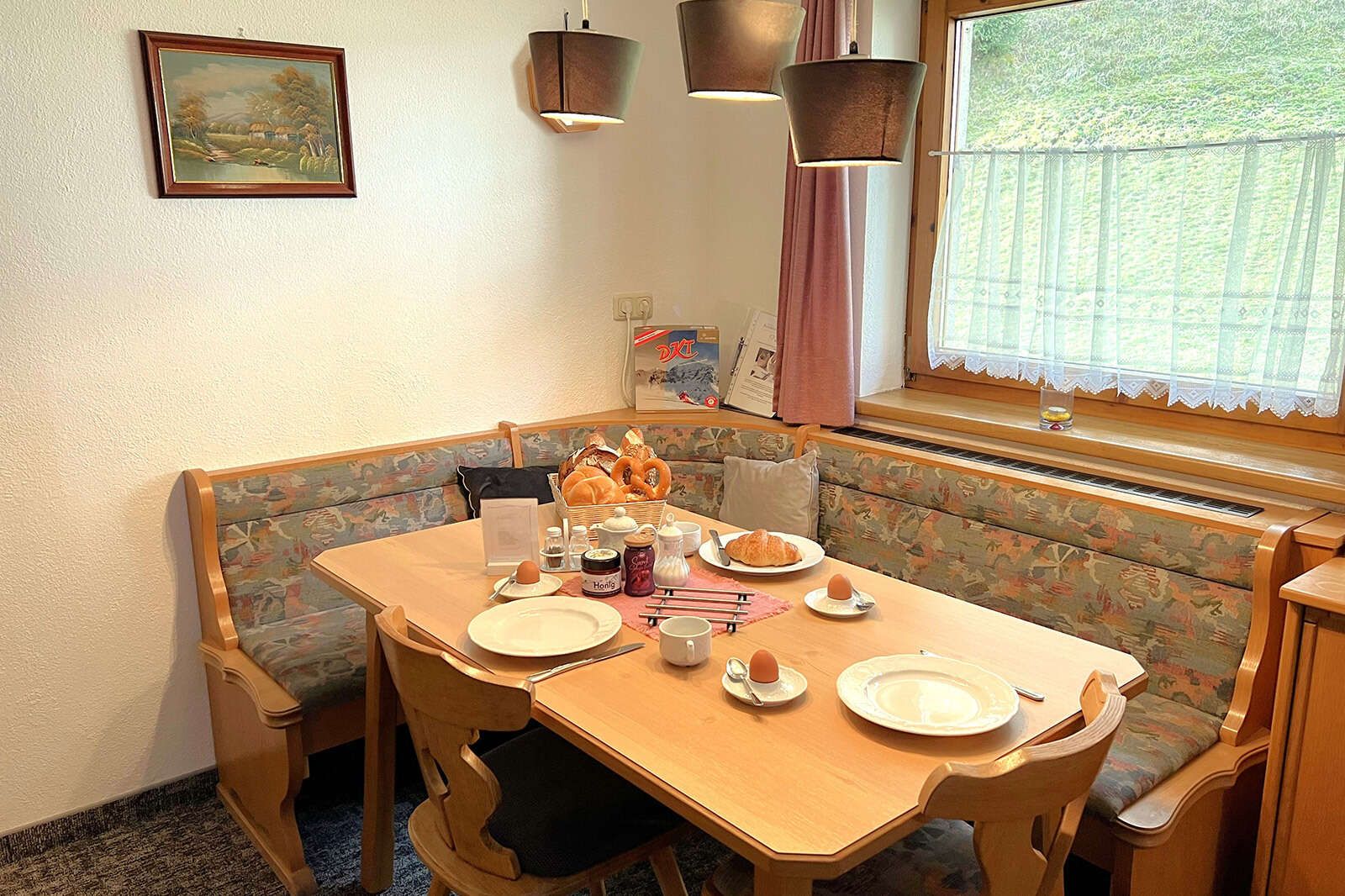 Dining area in the apartment for 2 to 3 persons in Pettneu on the Arlberg